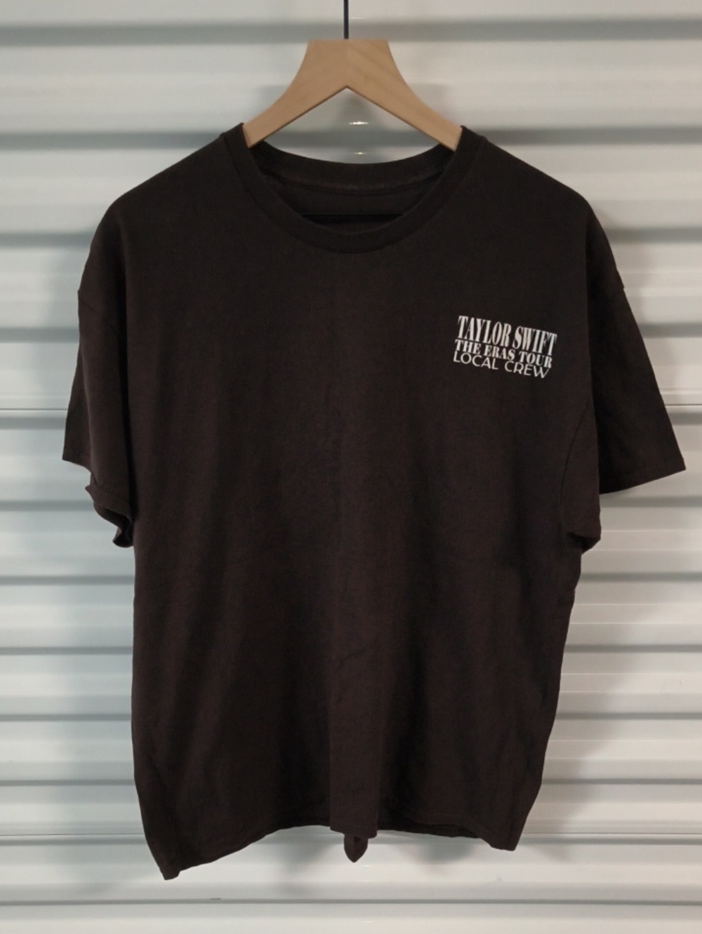 Taylor Swift The Eras Tour Local Crew Brown Crewneck Short Sleeve T-shirt XL
